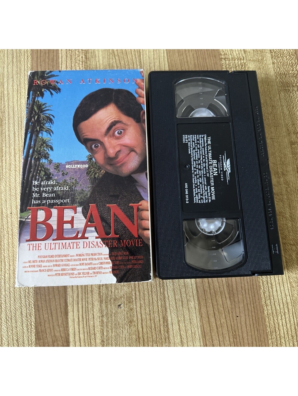 VHS Bean The Ultimate Disaster Movie (Polgram, 1997) Comedy Rowan Atkinson